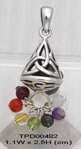 Celtic Triquetra Knot Silver Filigree Pendant TPD482