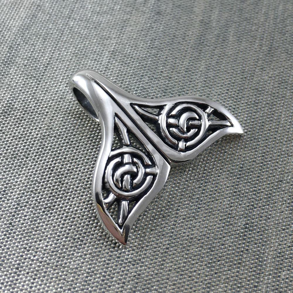 Celtic Spiral Whale Tail Silver Pendant TPD5704