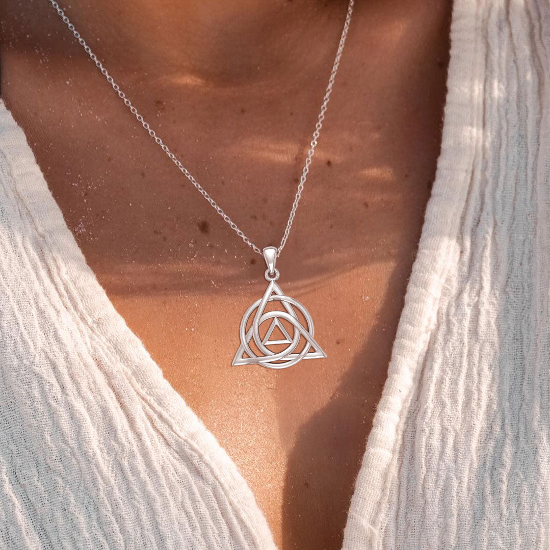 Original AA Recovery Celtic Triquetra Sterling Silver Pendant TPD6332