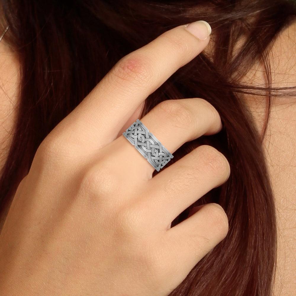 Celtic Knotwork Silver Wedding Ring TR684