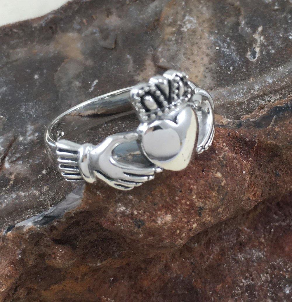 Celtic Claddagh Ring TRI1118