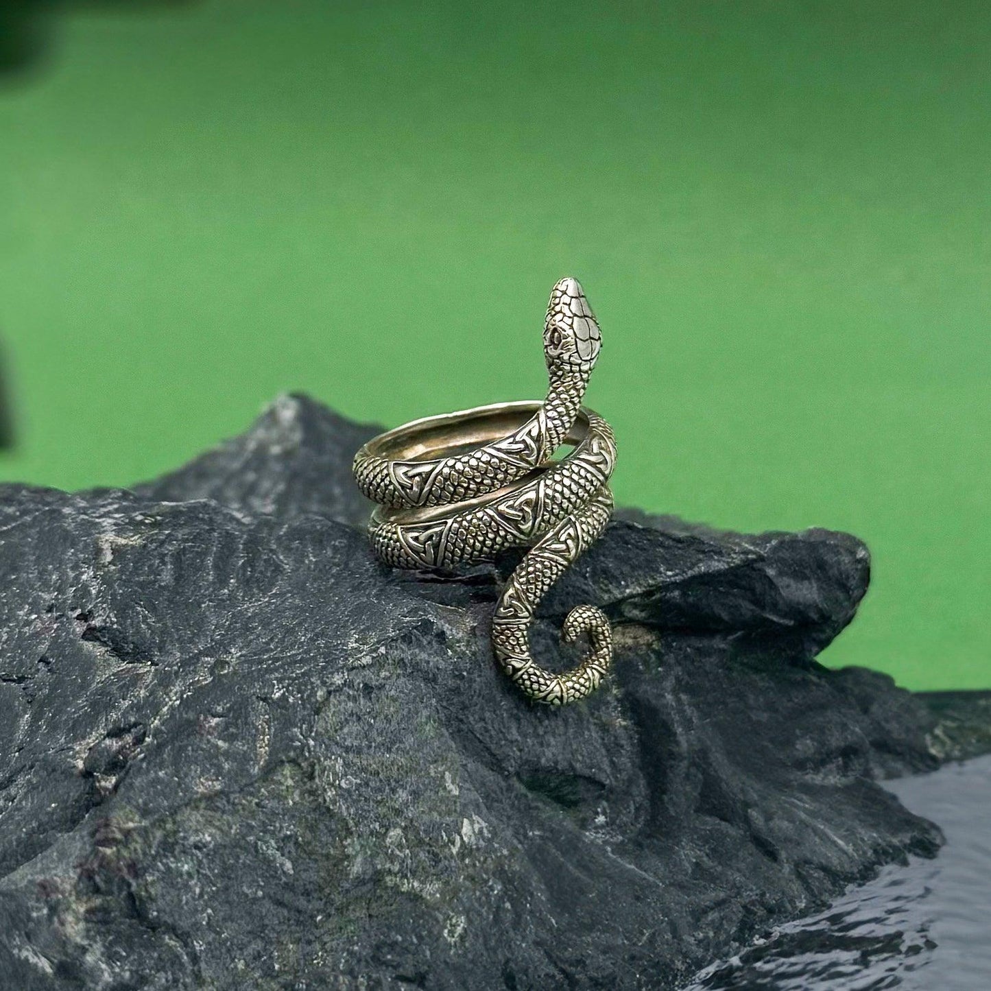 Celtic Trinity Knot Snake Ring TRI563