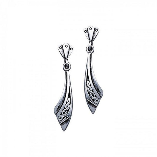 The unvarying endless reflection ~ Celtic Knotwork Sterling Silver Post Earrings TE2548