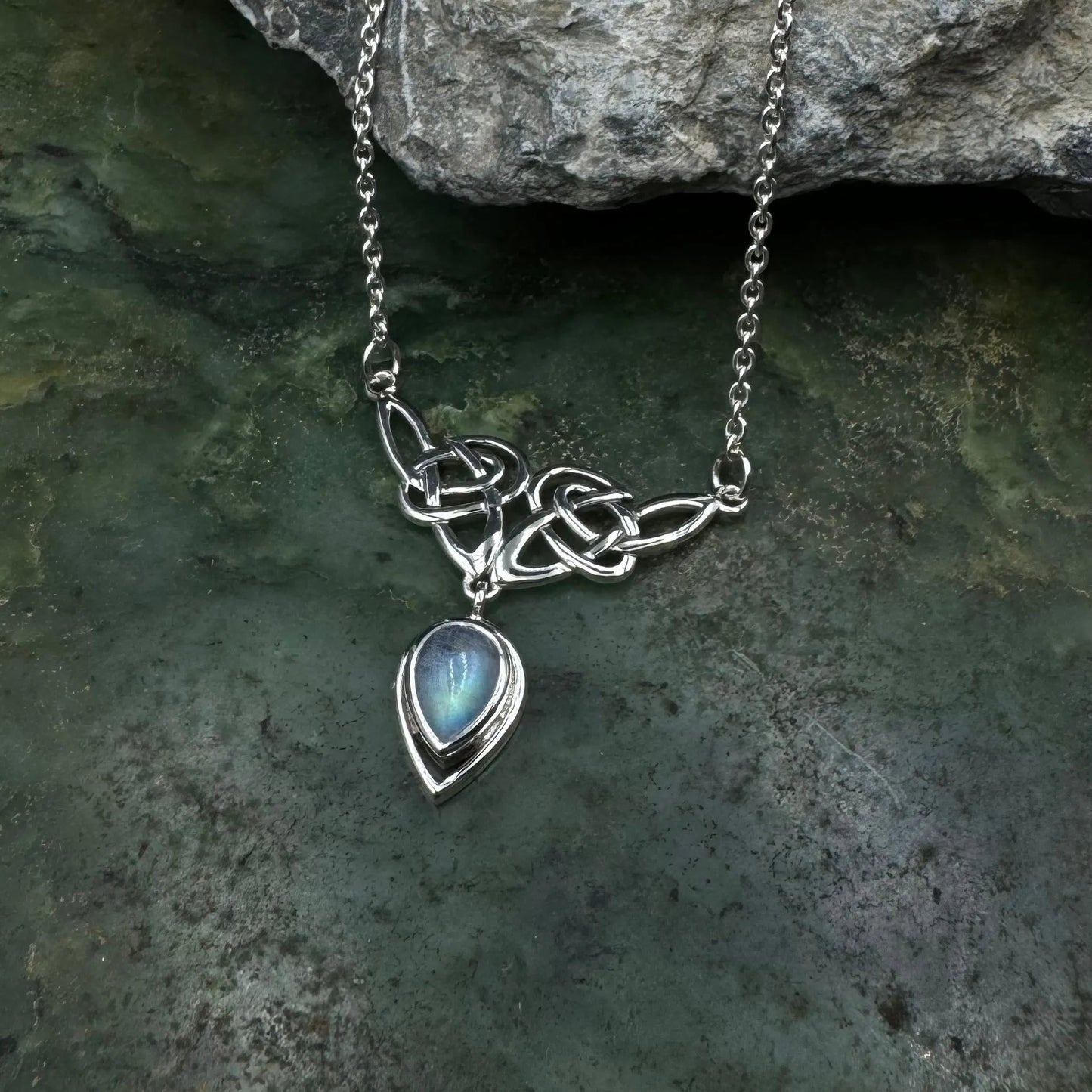 Celtic Knotwork Silver Necklace TN132