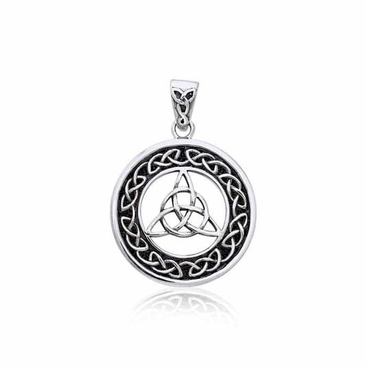 Medium Celtic Knot Triquetra Pendant TPD3020