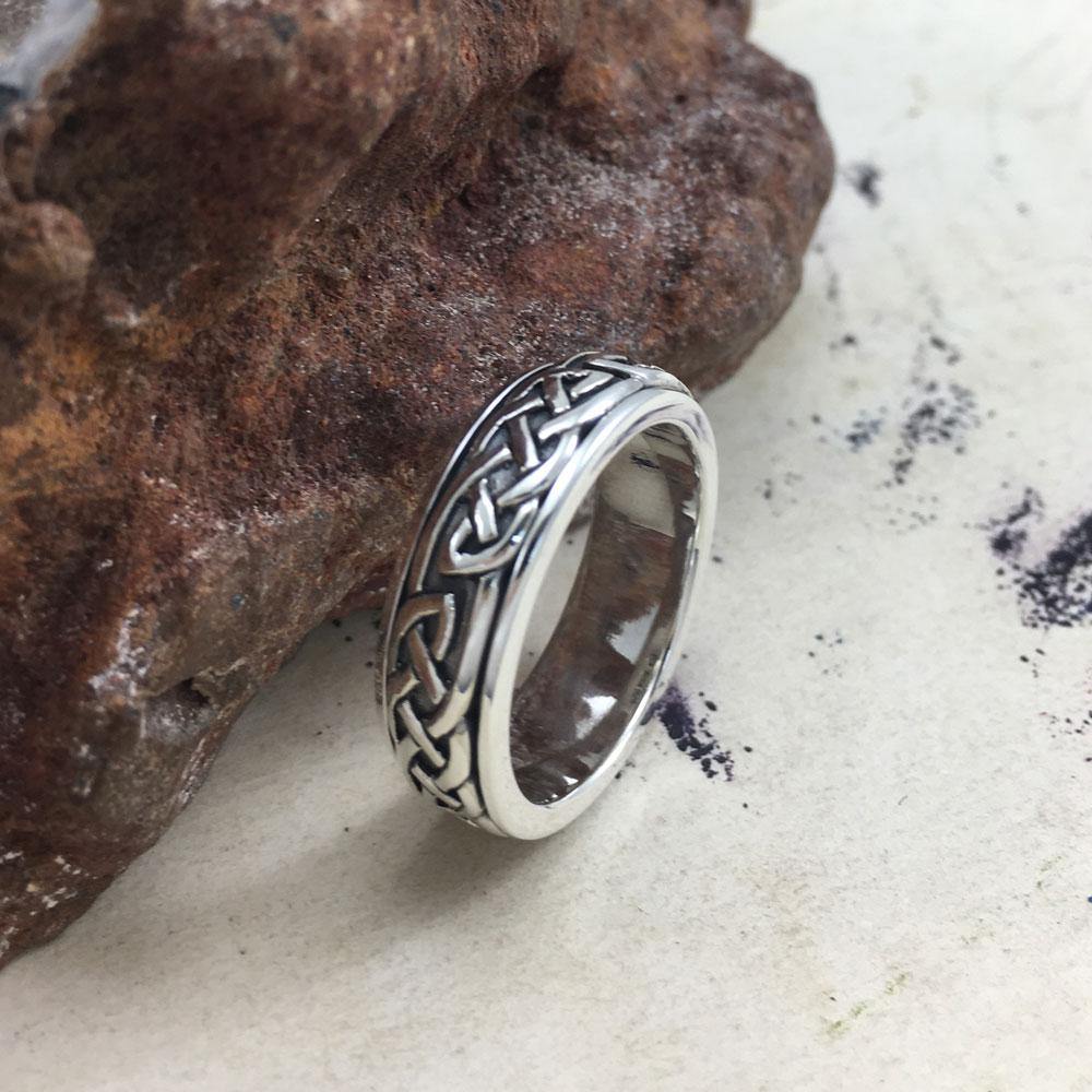Celtic Knotwork Silver Wedding Spinner Ring TR1757