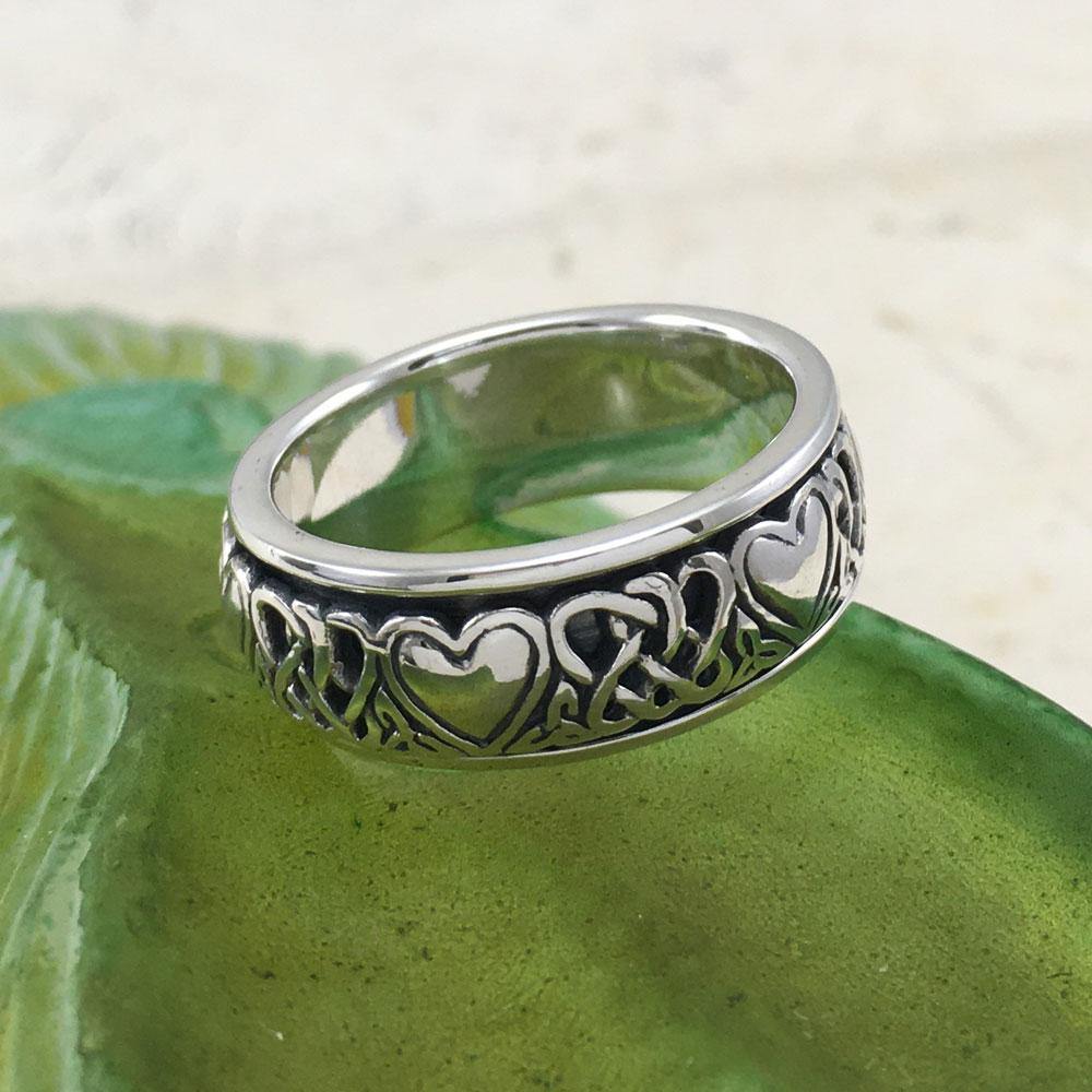 Celtic Knotwork Silver Heart Spinner Ring TR3644
